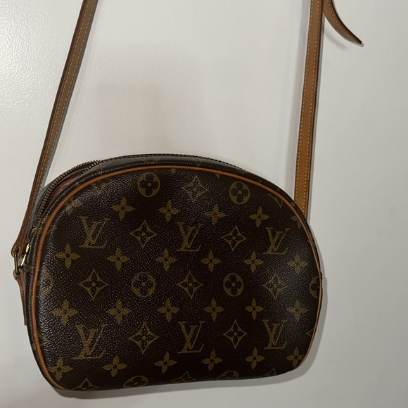 Louis Vuitton shoulder bag in great confidence - Picture 2 of 8